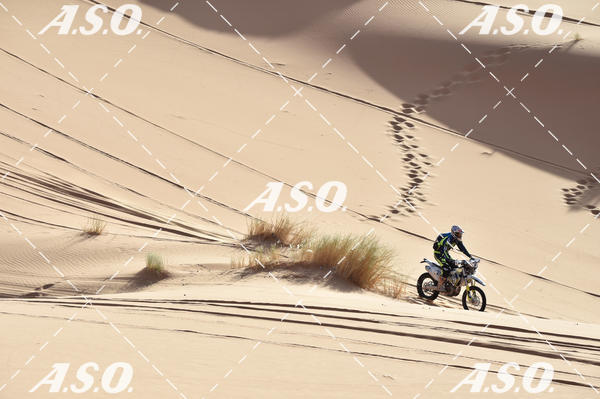 Buy your photos of the eventMerzouga Rally on Fotop