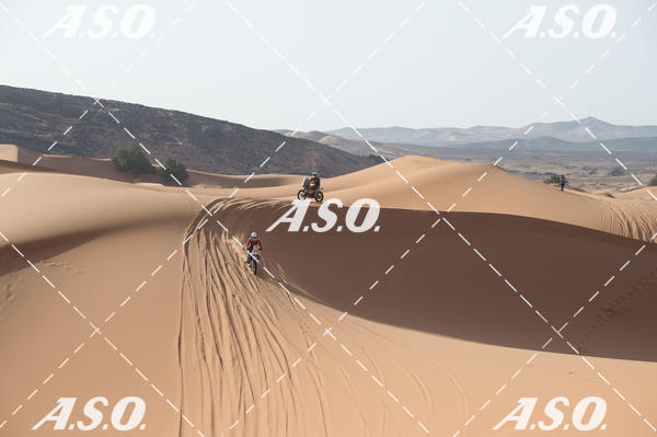 Buy your photos of the eventMerzouga Rally on Fotop