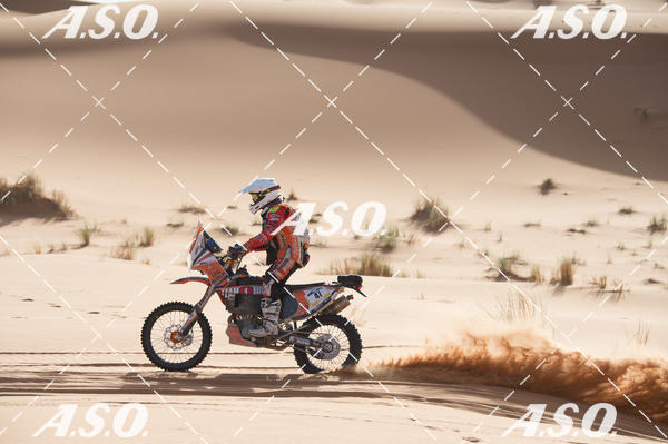 Buy your photos of the eventMerzouga Rally on Fotop