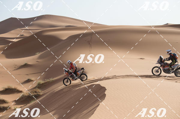 Buy your photos of the eventMerzouga Rally on Fotop