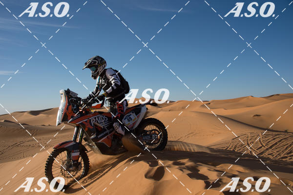 Buy your photos of the eventMerzouga Rally on Fotop
