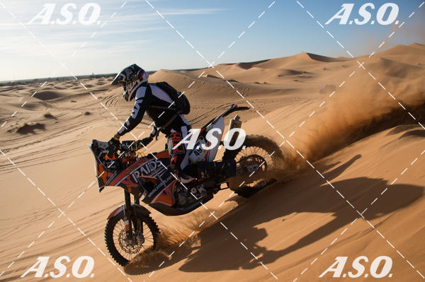 Buy your photos of the eventMerzouga Rally on Fotop