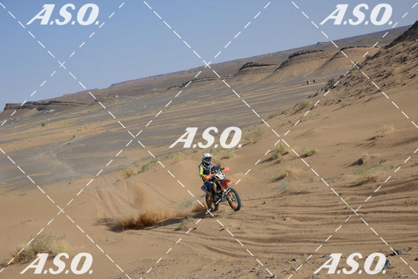 Buy your photos of the eventMerzouga Rally on Fotop