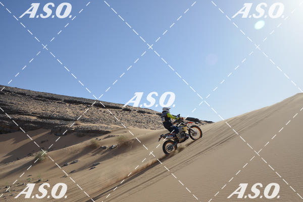 Buy your photos of the eventMerzouga Rally on Fotop