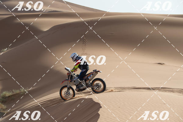 Buy your photos of the eventMerzouga Rally on Fotop