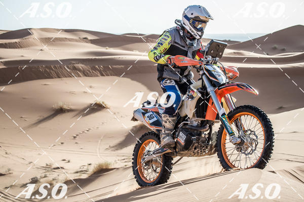 Buy your photos of the eventMerzouga Rally on Fotop