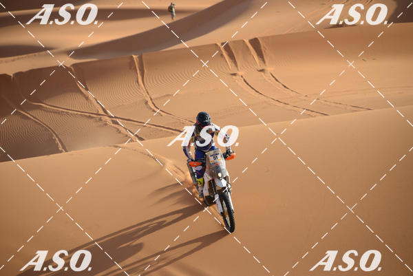 Buy your photos of the eventMerzouga Rally on Fotop