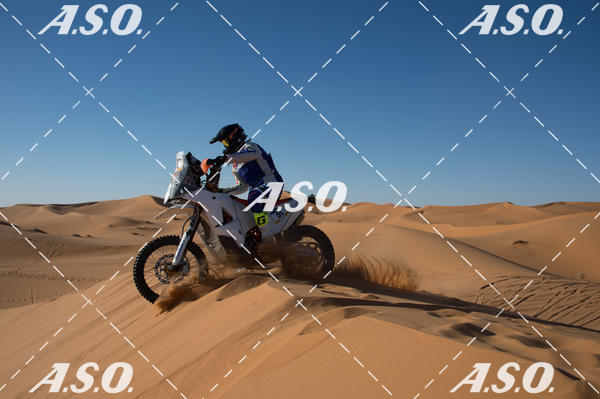Buy your photos of the eventMerzouga Rally on Fotop