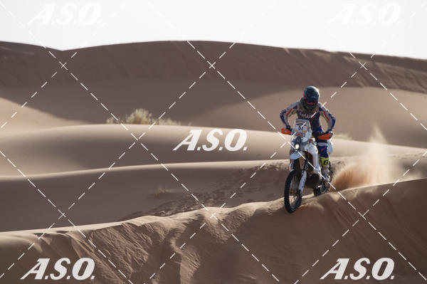 Buy your photos of the eventMerzouga Rally on Fotop