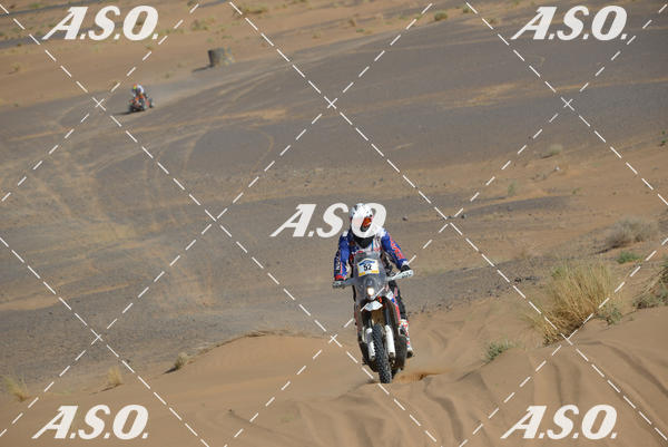Buy your photos of the eventMerzouga Rally on Fotop