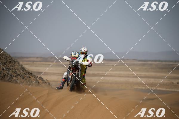 Buy your photos of the eventMerzouga Rally on Fotop