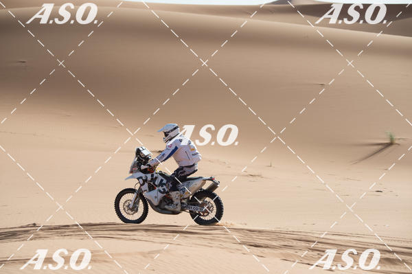 Buy your photos of the eventMerzouga Rally on Fotop