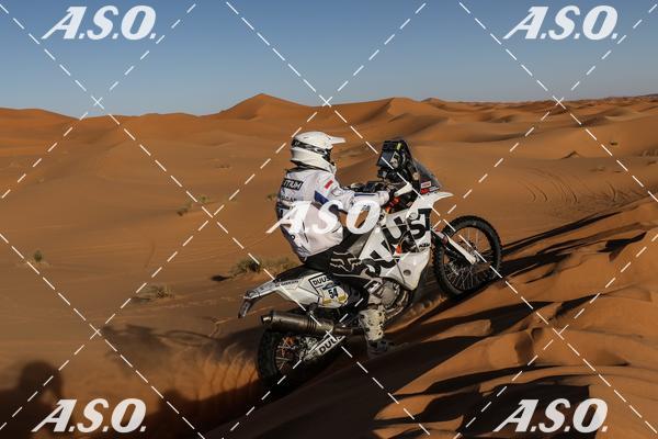 Buy your photos of the eventMerzouga Rally on Fotop