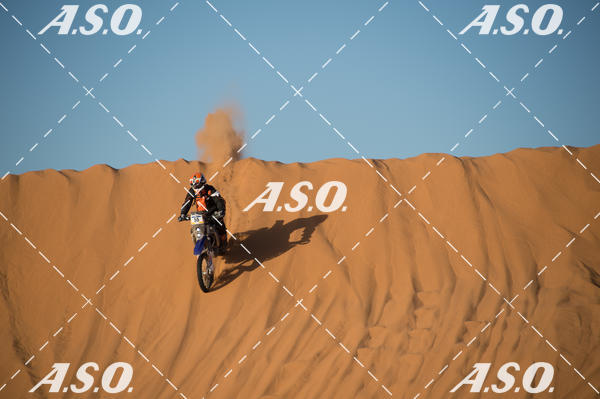Buy your photos of the eventMerzouga Rally on Fotop