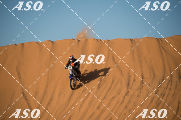Buy your photos of the eventMerzouga Rally on Fotop