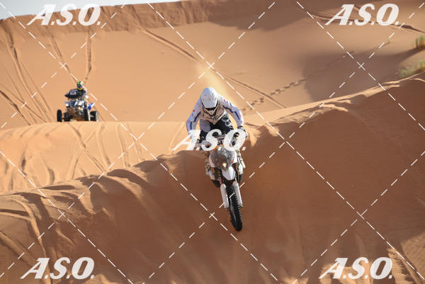 Buy your photos of the eventMerzouga Rally on Fotop