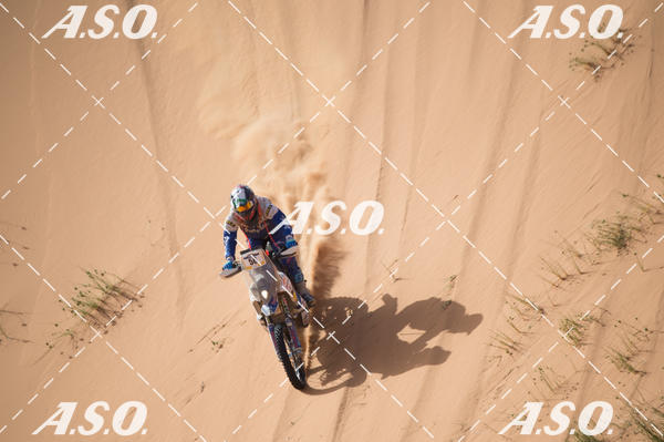 Buy your photos of the eventMerzouga Rally on Fotop