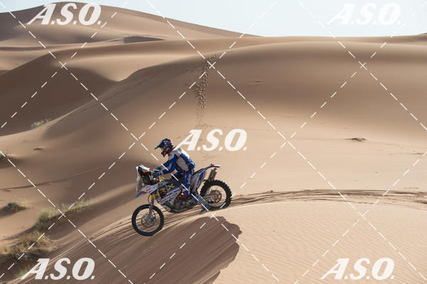 Buy your photos of the eventMerzouga Rally on Fotop