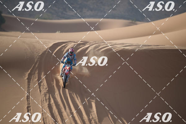 Buy your photos of the eventMerzouga Rally on Fotop