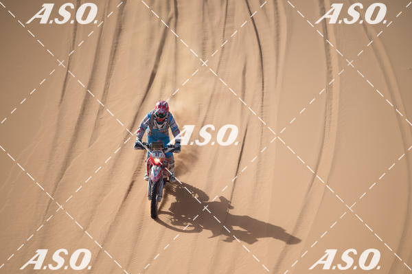 Buy your photos of the eventMerzouga Rally on Fotop