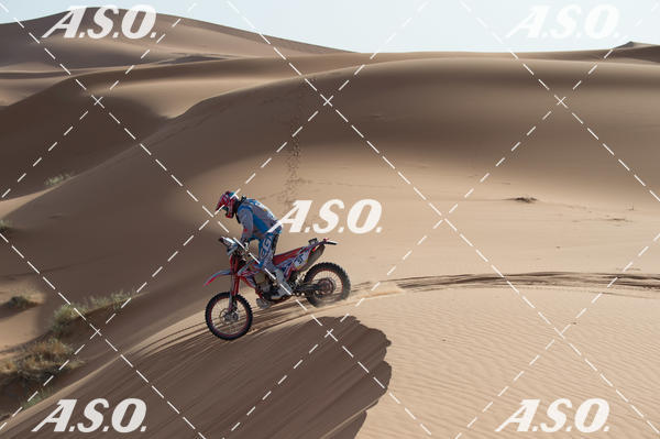 Buy your photos of the eventMerzouga Rally on Fotop
