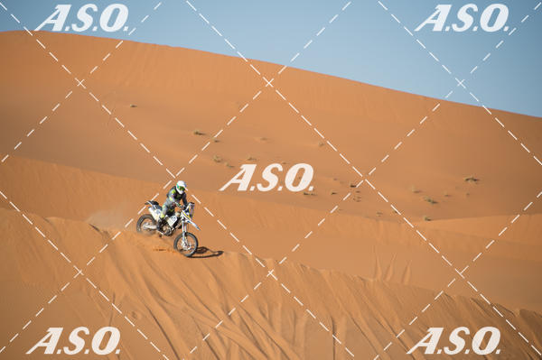 Buy your photos of the eventMerzouga Rally on Fotop