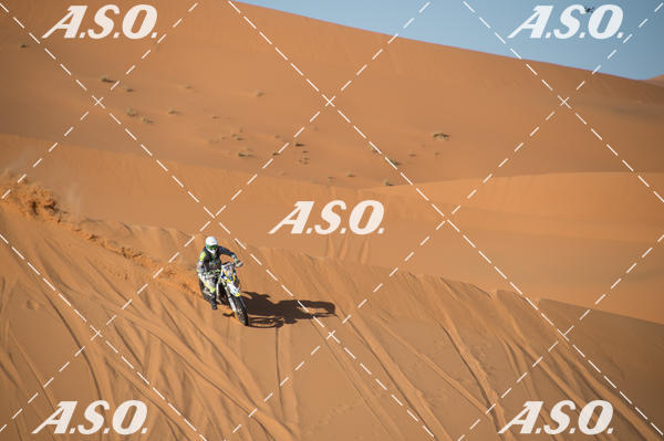 Buy your photos of the eventMerzouga Rally on Fotop