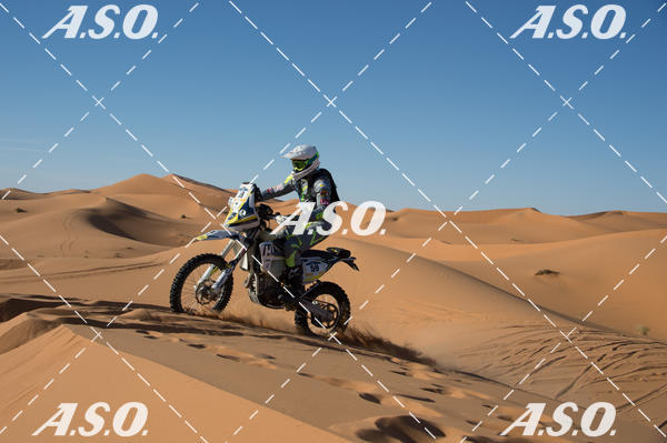 Buy your photos of the eventMerzouga Rally on Fotop