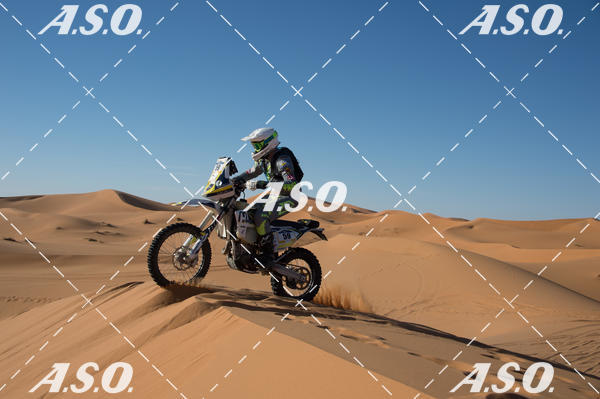 Buy your photos of the eventMerzouga Rally on Fotop