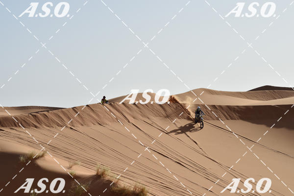 Buy your photos of the eventMerzouga Rally on Fotop