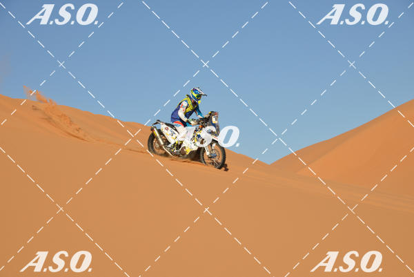 Buy your photos of the eventMerzouga Rally on Fotop
