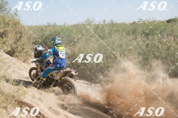 Buy your photos of the eventMerzouga Rally on Fotop