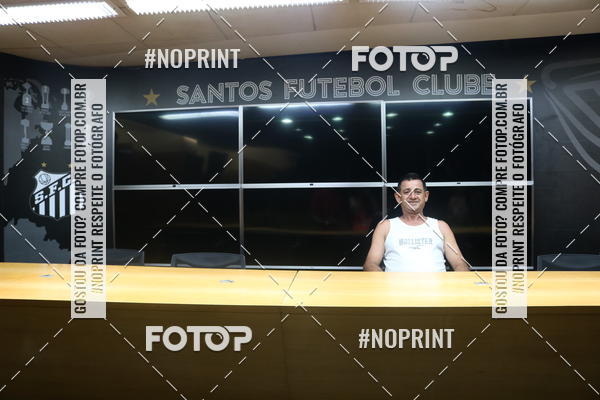 Buy your photos of the eventTour Vila Belmiro - 16 de Novembro     on Fotop