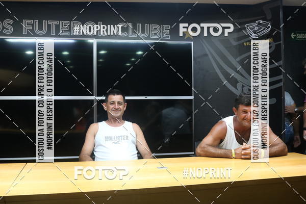 Buy your photos of the eventTour Vila Belmiro - 16 de Novembro     on Fotop