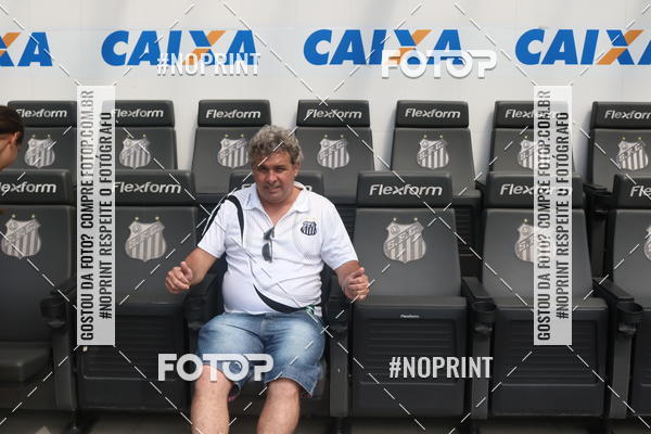 Buy your photos of the eventTour Vila Belmiro - 16 de Novembro     on Fotop