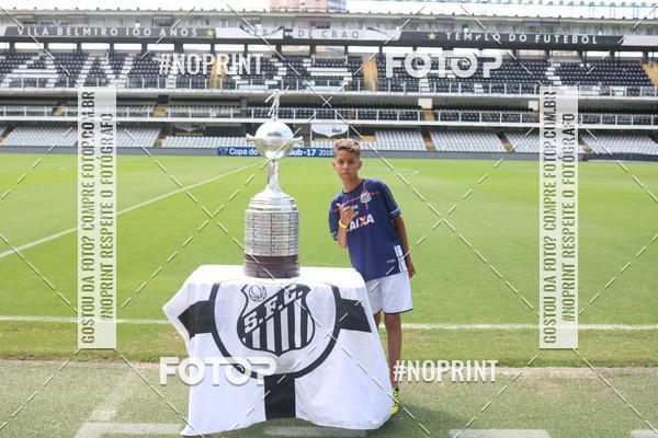 Buy your photos of the eventTour Vila Belmiro - 16 de Novembro     on Fotop