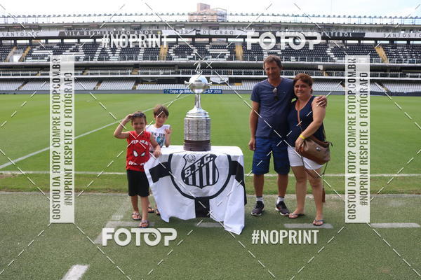 Compra tus fotos del eventoTour Vila Belmiro - 16 de Novembro     En Fotop