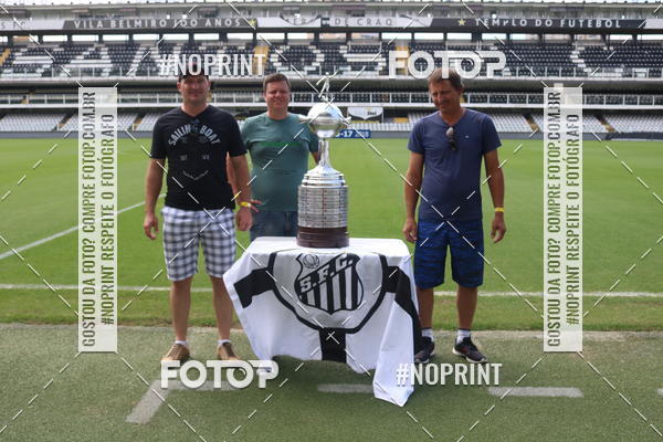 Compra tus fotos del eventoTour Vila Belmiro - 16 de Novembro     En Fotop