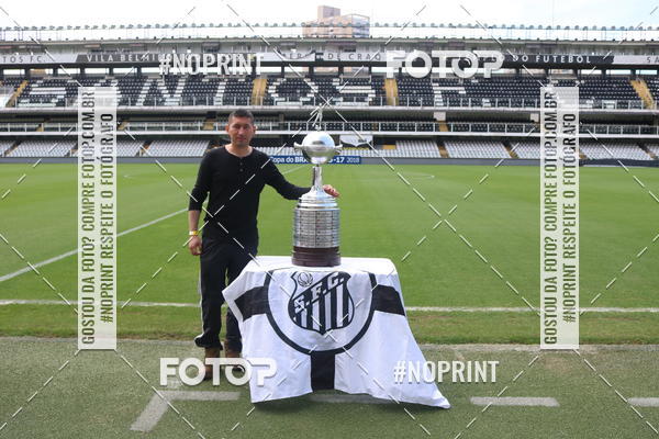 Compra tus fotos del eventoTour Vila Belmiro - 16 de Novembro     En Fotop