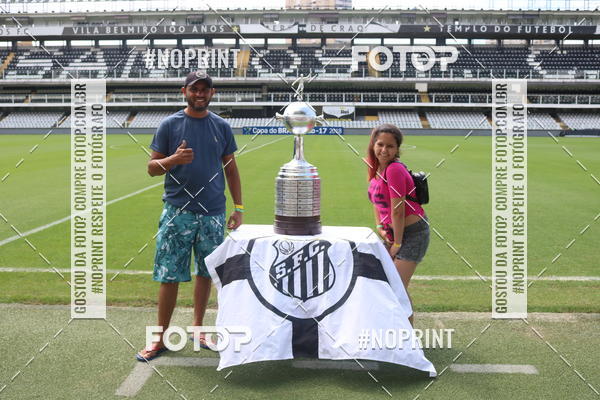 Buy your photos of the eventTour Vila Belmiro - 16 de Novembro     on Fotop