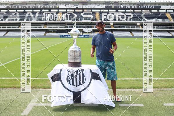 Buy your photos of the eventTour Vila Belmiro - 16 de Novembro     on Fotop