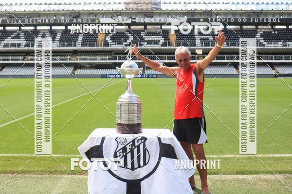 Buy your photos of the eventTour Vila Belmiro - 16 de Novembro     on Fotop