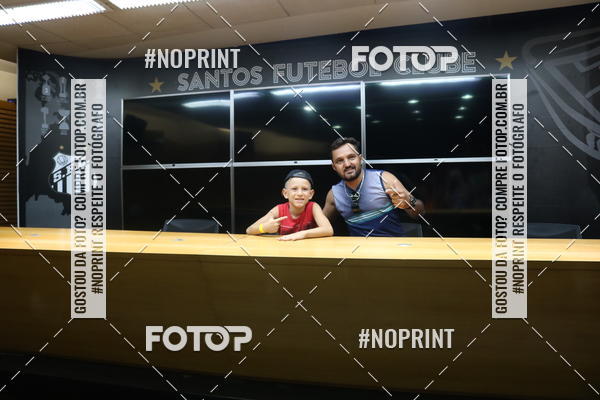 Buy your photos of the eventTour Vila Belmiro - 16 de Novembro     on Fotop