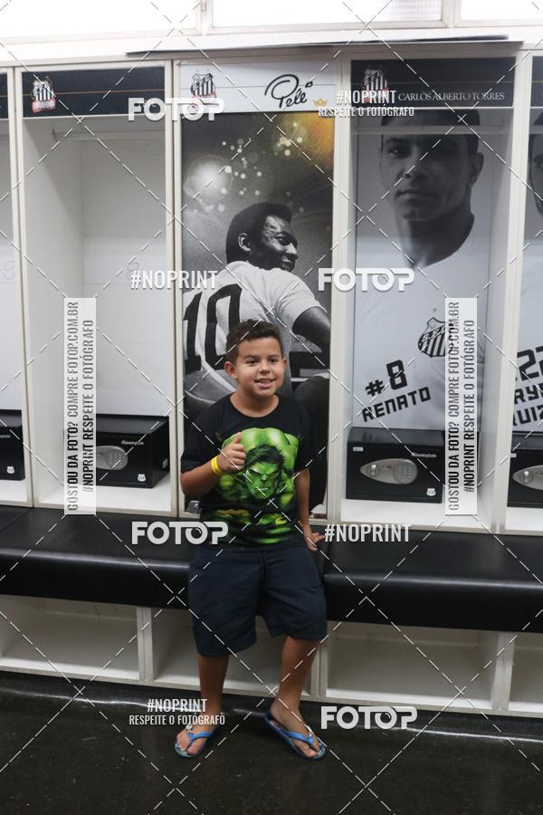 Buy your photos of the eventTour Vila Belmiro - 16 de Novembro     on Fotop