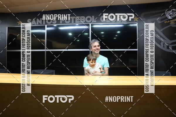 Buy your photos of the eventTour Vila Belmiro - 16 de Novembro     on Fotop