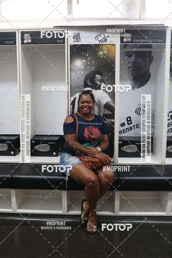 Buy your photos of the eventTour Vila Belmiro - 16 de Novembro     on Fotop