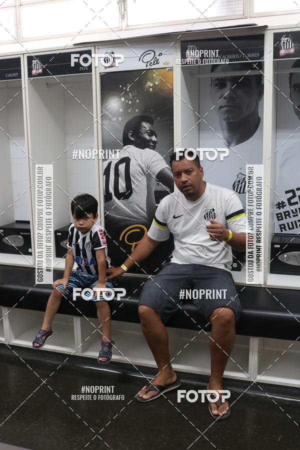 Buy your photos of the eventTour Vila Belmiro - 16 de Novembro     on Fotop