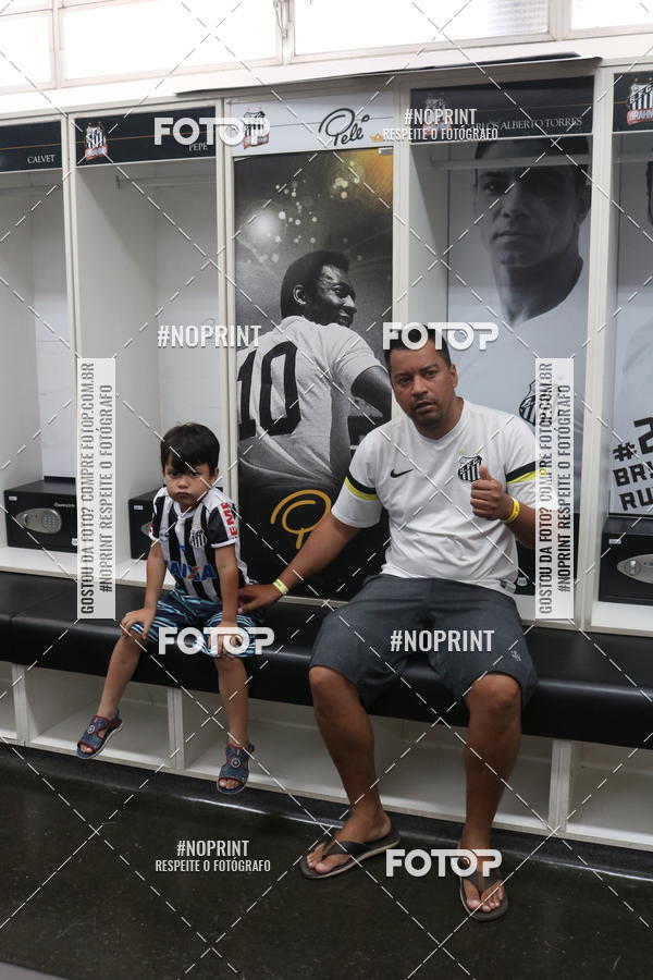 Buy your photos of the eventTour Vila Belmiro - 16 de Novembro     on Fotop