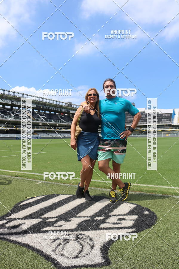 Buy your photos of the eventTour Vila Belmiro - 16 de Novembro     on Fotop