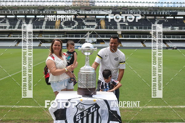 Buy your photos of the eventTour Vila Belmiro - 16 de Novembro     on Fotop